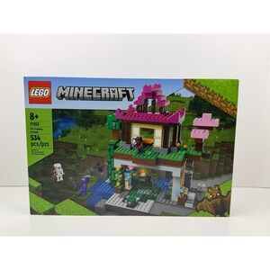 LEGO 21183 Minecraft: The Training Grounds 534 PCs/pzs Brand‎ New Sealed